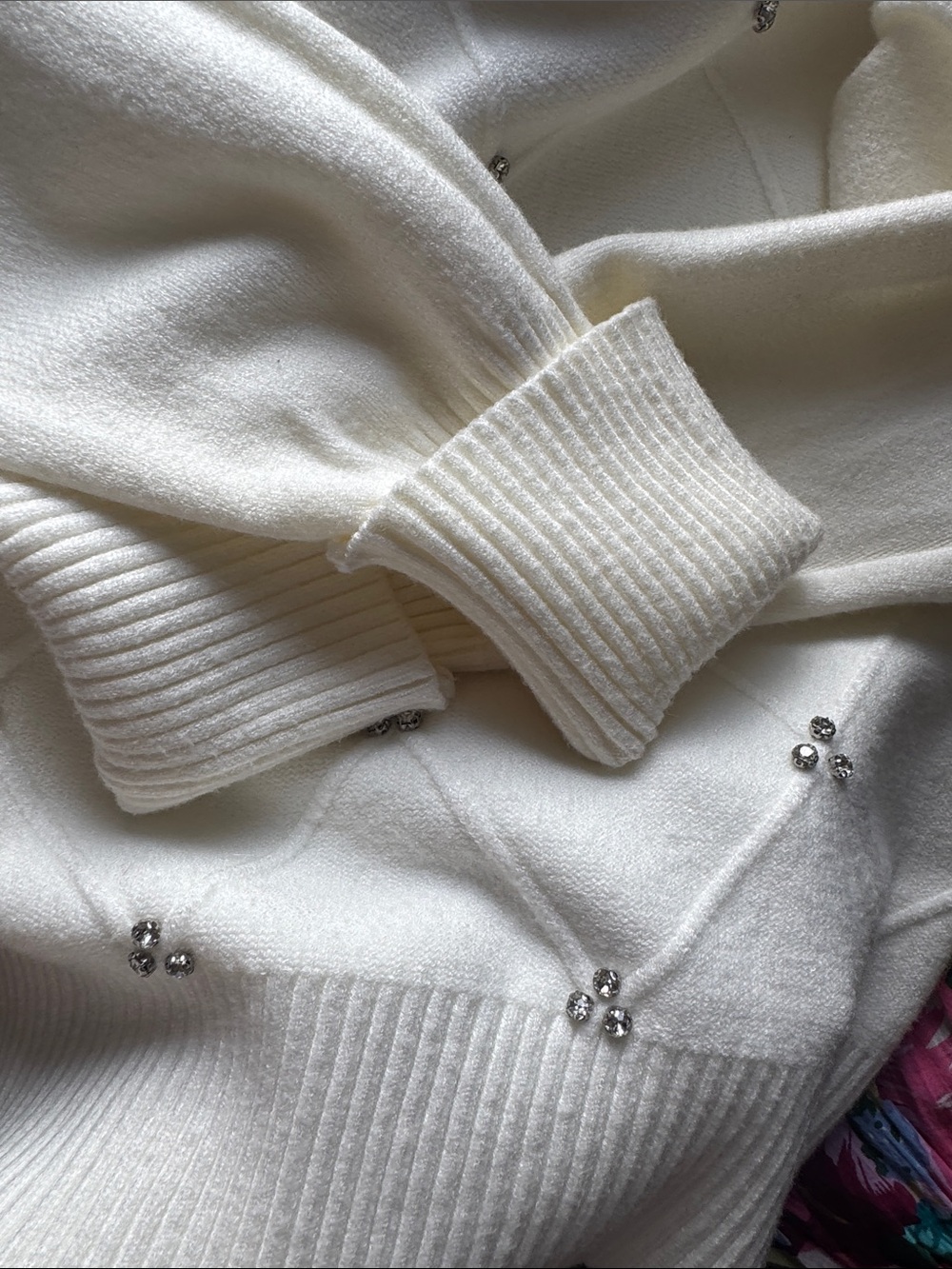 Women's Cream Turtleneck Sweater with Bead-Embellished Diamond Knit - Picture 3 of 8